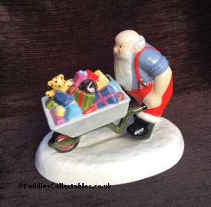 Coalport Father Christmas Almost There 2023 quality figurine
