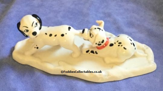 Royal Doulton 101 Dalmations Pups On Ice quality figurine