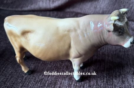 Beswick Cattle Jersey Bull quality figurine
