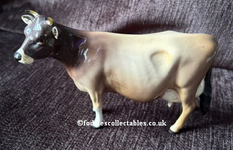 Beswick Cattle Jersey Cow quality figurine
