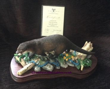 Border Fine Arts Along The Shoreline quality figurine