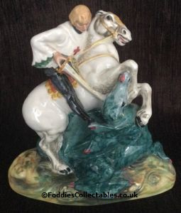 Royal Doulton Character Figure St George quality figurine