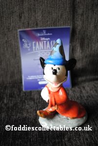 Royal Doulton Fantasia Micky Mouse Fantasia Follow Me quality figurine