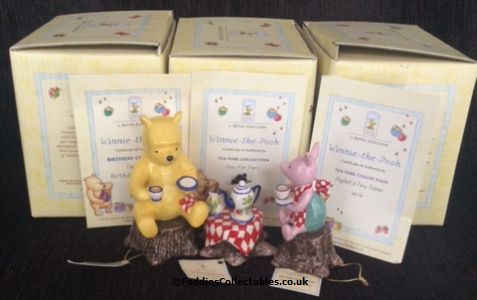 Royal Doulton Winnie The Pooh Teatime Set quality figurine